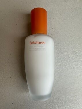 Sulwhasoo Essential Comfort Balancing Emulsion 4.22oz new no box